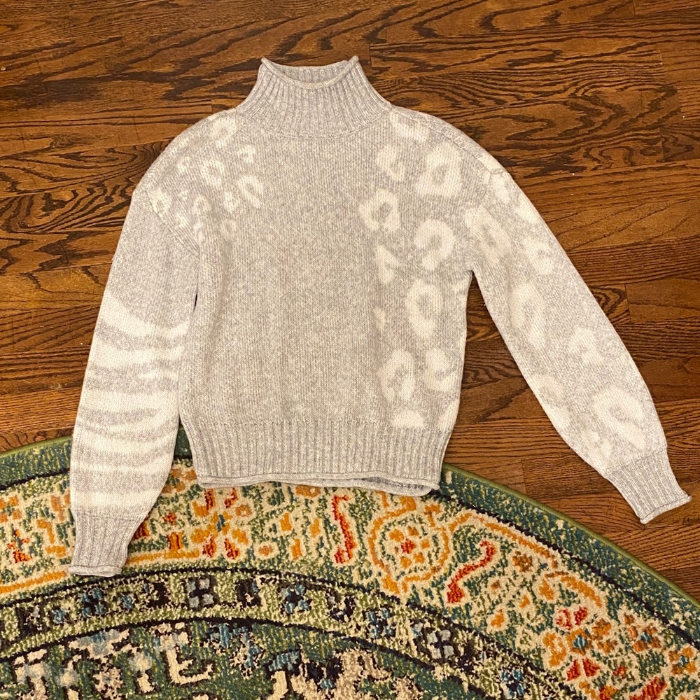 Super soft turtle neck